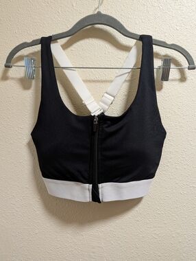 Senita Athletics Zip Up Convertible Straps Sports Bra In Large